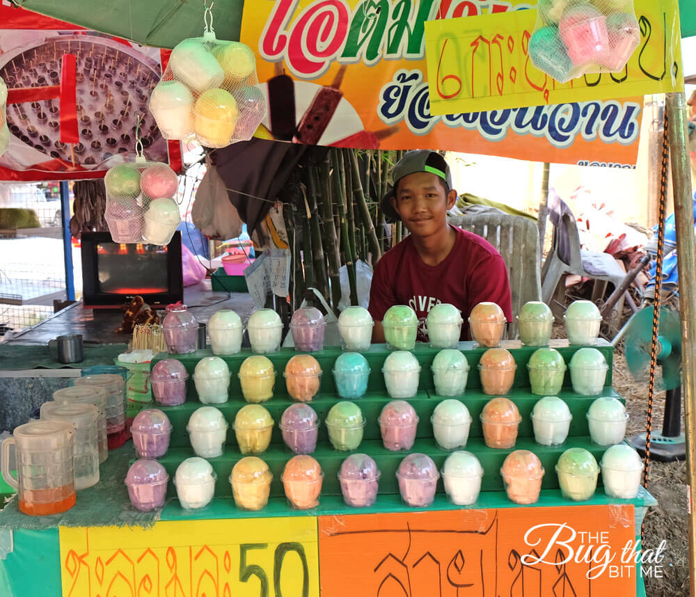smiling vendor at the Ayutthaya Floating Market