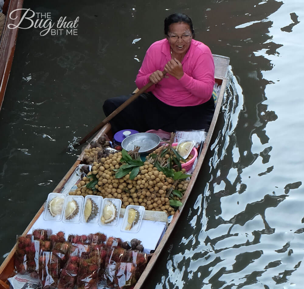 Damnoen Saduk floating market